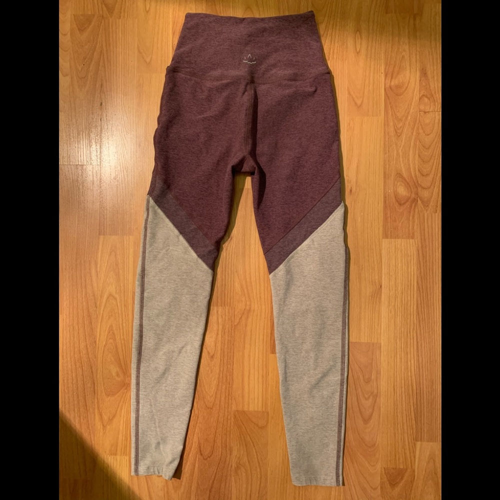 Beyond yoga leggings Small